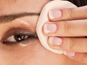 Как клеить накладные ресницы до или после макияжа