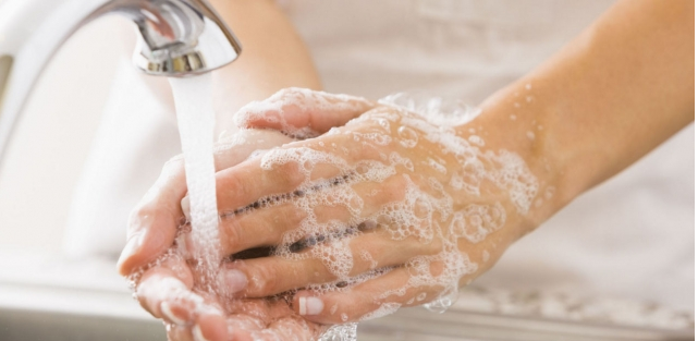Чем мыть руки