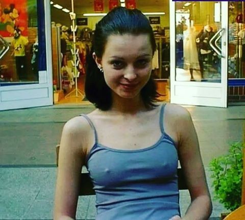 Маленькая грудь... Разве это красиво? Маленькая грудь... Разве это красиво?