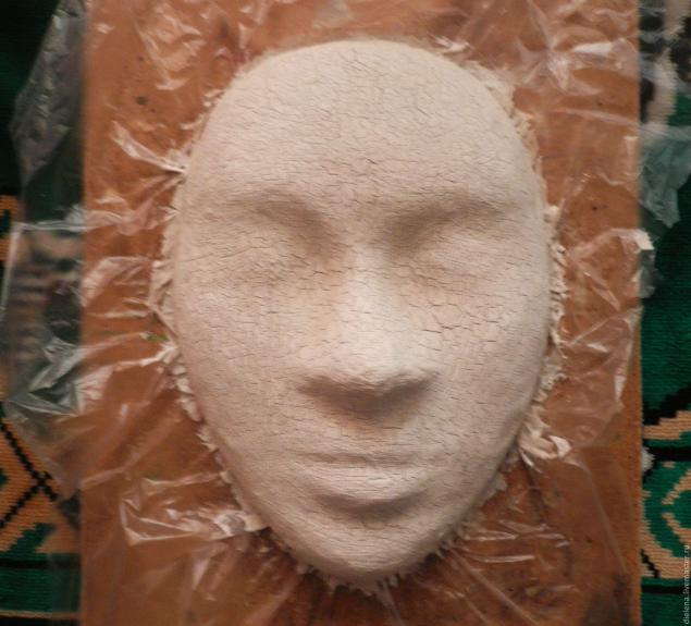 Изготоаление интерьерной маски из подручных материалов, фото № 8