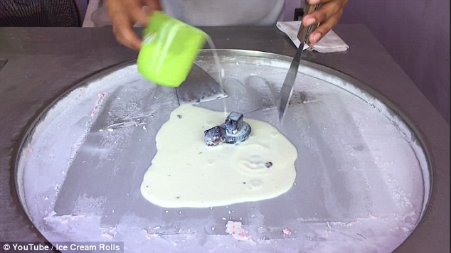 The rolls are made by pouring liquid ice cream and any mixed-in toppings, such as Oreos and chocolate sauce, over an ice-cold metal plate