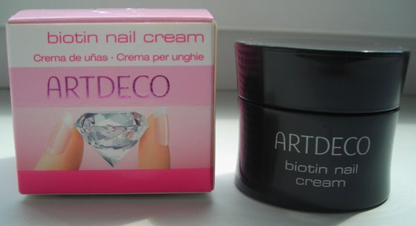 Укрепляем ноготки - ArtDeco biotin nail cream