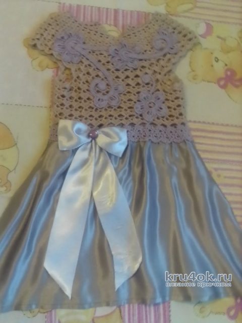 Вязаное платье для девочки 2-3 лет. Работа Оксаны