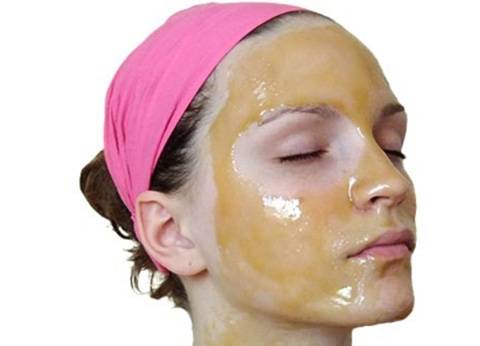 как наносить медово-желтковую смесь на лицо