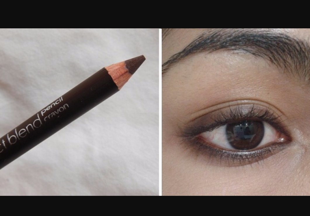 Radiant professional softline eye pencil. Mac Prunella карандаш. Кайал Mac Prunella. Jane Iredale Eye Pencil Black Brown. Карандаш Mac Eyeshadow & Eyeliner.