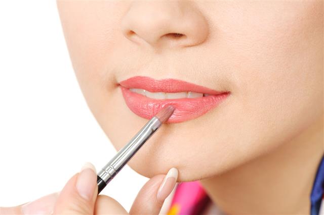 Applying Liquid Glossy Lipstick