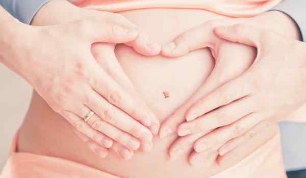 К каким Святым чаще обращаются беременные о рождении ребенка