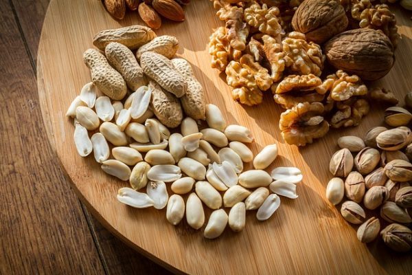 Какие и в каком количестве орехи можно есть при похудении?