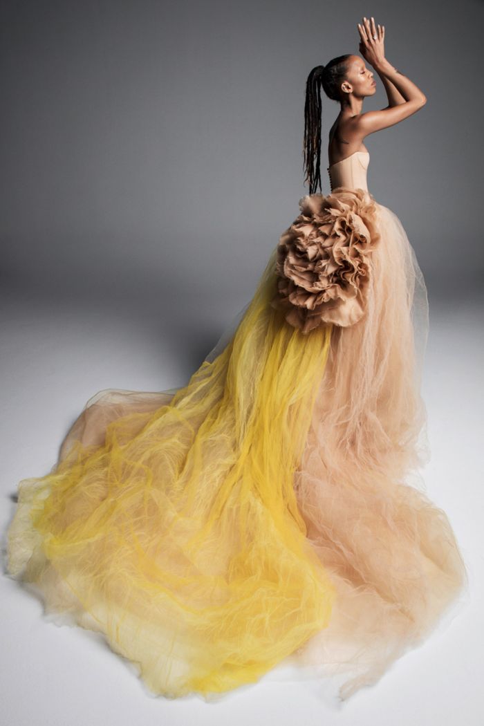 Желтое свадебное платье Vera Wang
