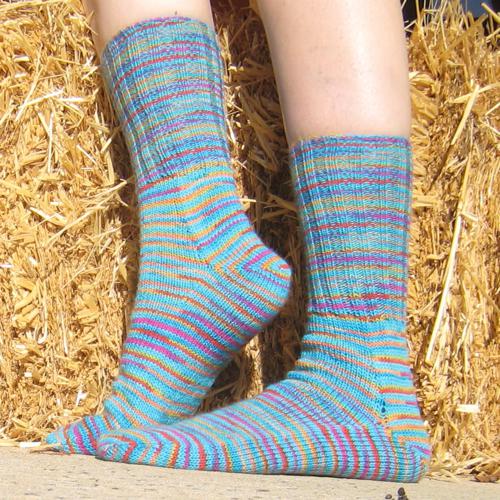 вязание носков спицами с носка